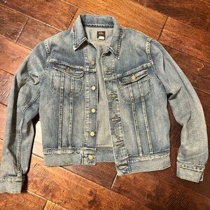 Men’s RRL denim trucker jacket - GREAT condition - rarely worn - Small